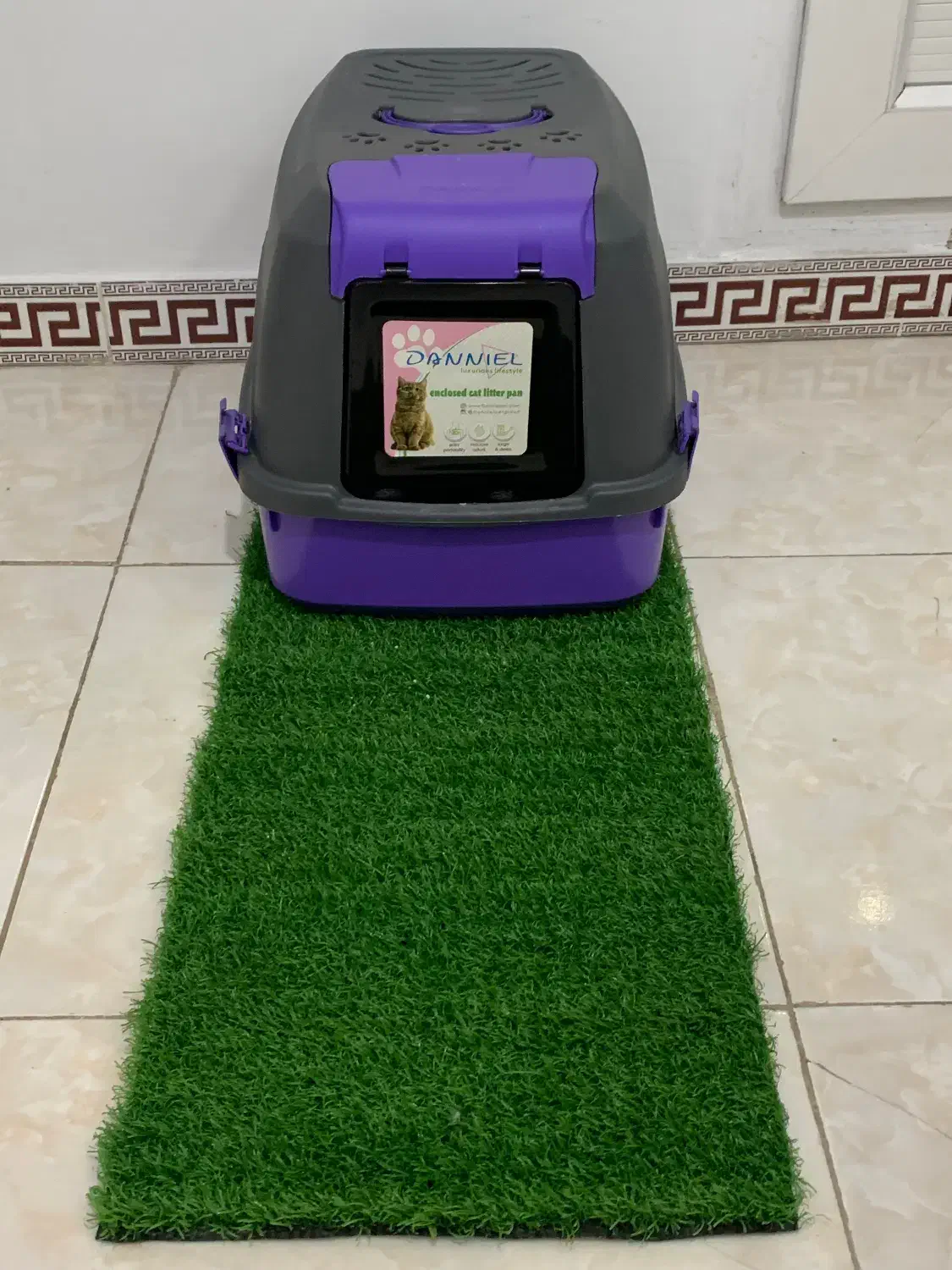 باکس خاک گربه همراه بیلچه و سر پوشیده|لوازم جانبی حیوانات|شیروان (خراسان), |دیوار