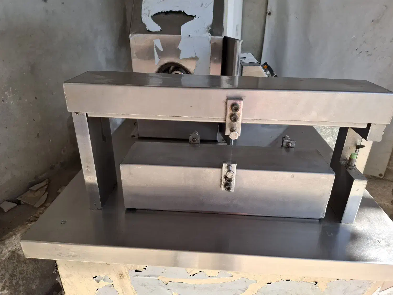 فروش دستگاه سیخ گیر اتوماتیک کباب|کافیشاپ و رستوران|فراشبند, |دیوار