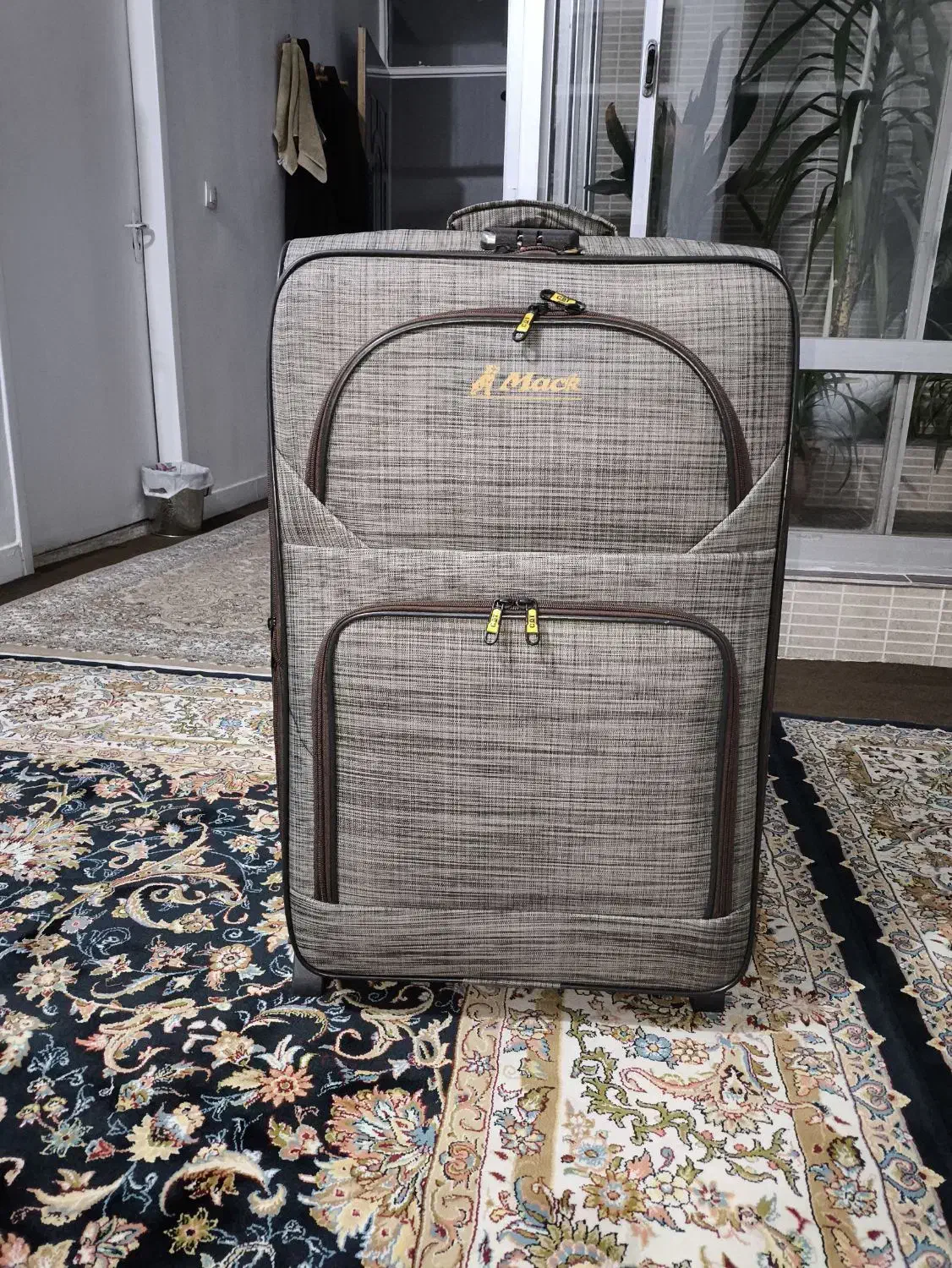 چمدان|کیف، کفش، کمربند|سنندج, |دیوار