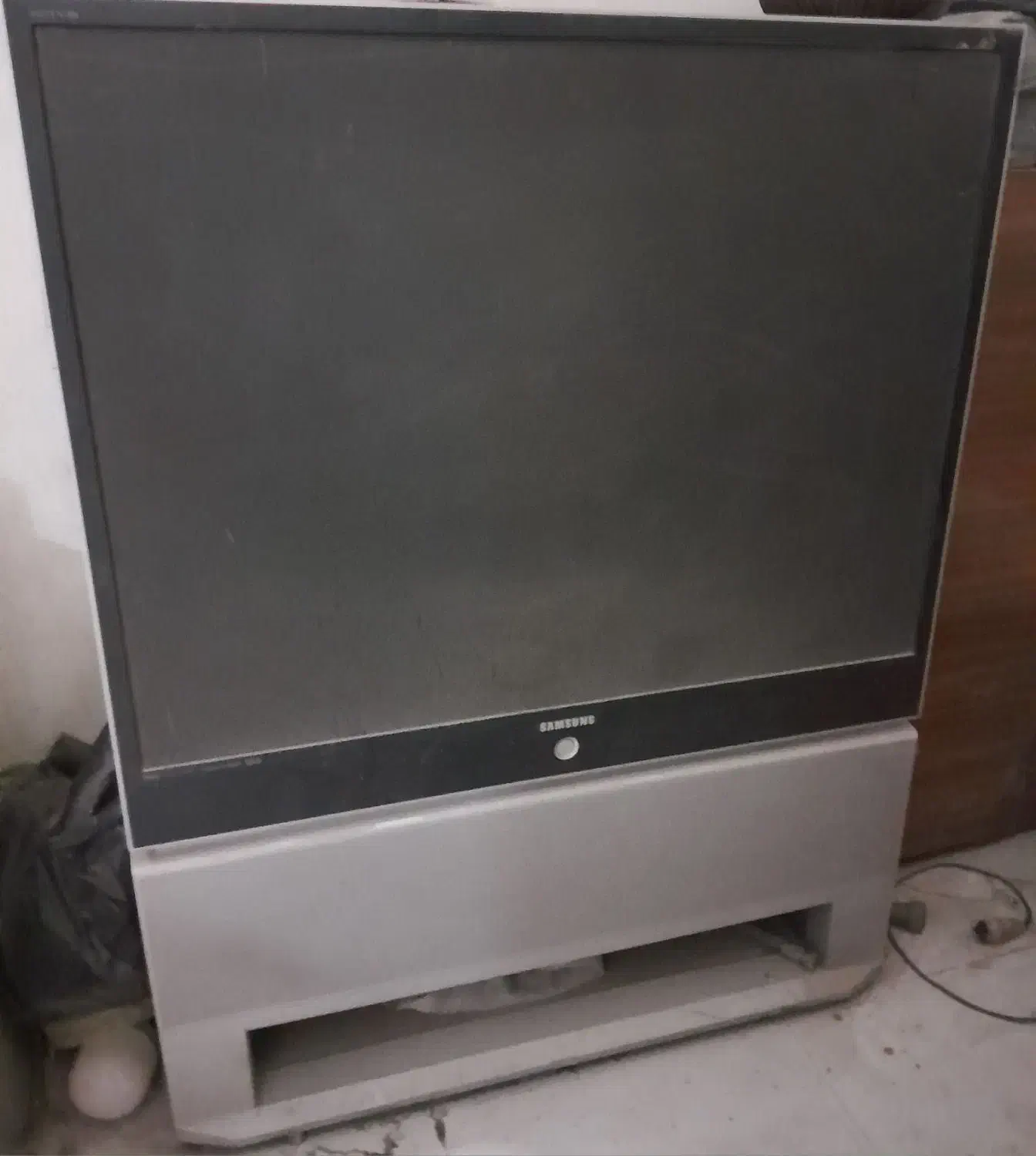 لوازم|سایر لوازم برقی|مشهد, فریزی|دیوار