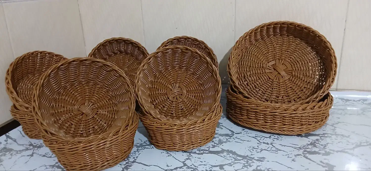 سبد حصیری با مفتول|صنایع دستی و سایر لوازم تزئینی|فرمهین, |دیوار