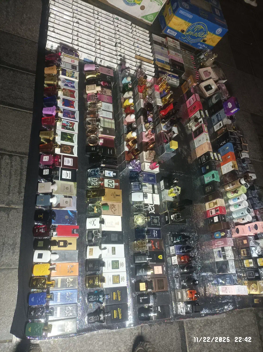 استخدام فروشنده نیمه وقت|استخدام بازاریابی و فروش|رشت, چله خانه|دیوار