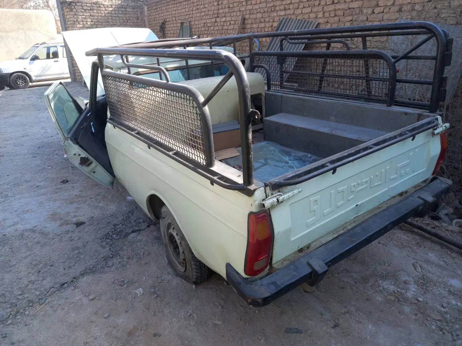 وانت تصادفی دوگانه|خودرو سواری و وانت|خمینی‌شهر, |دیوار