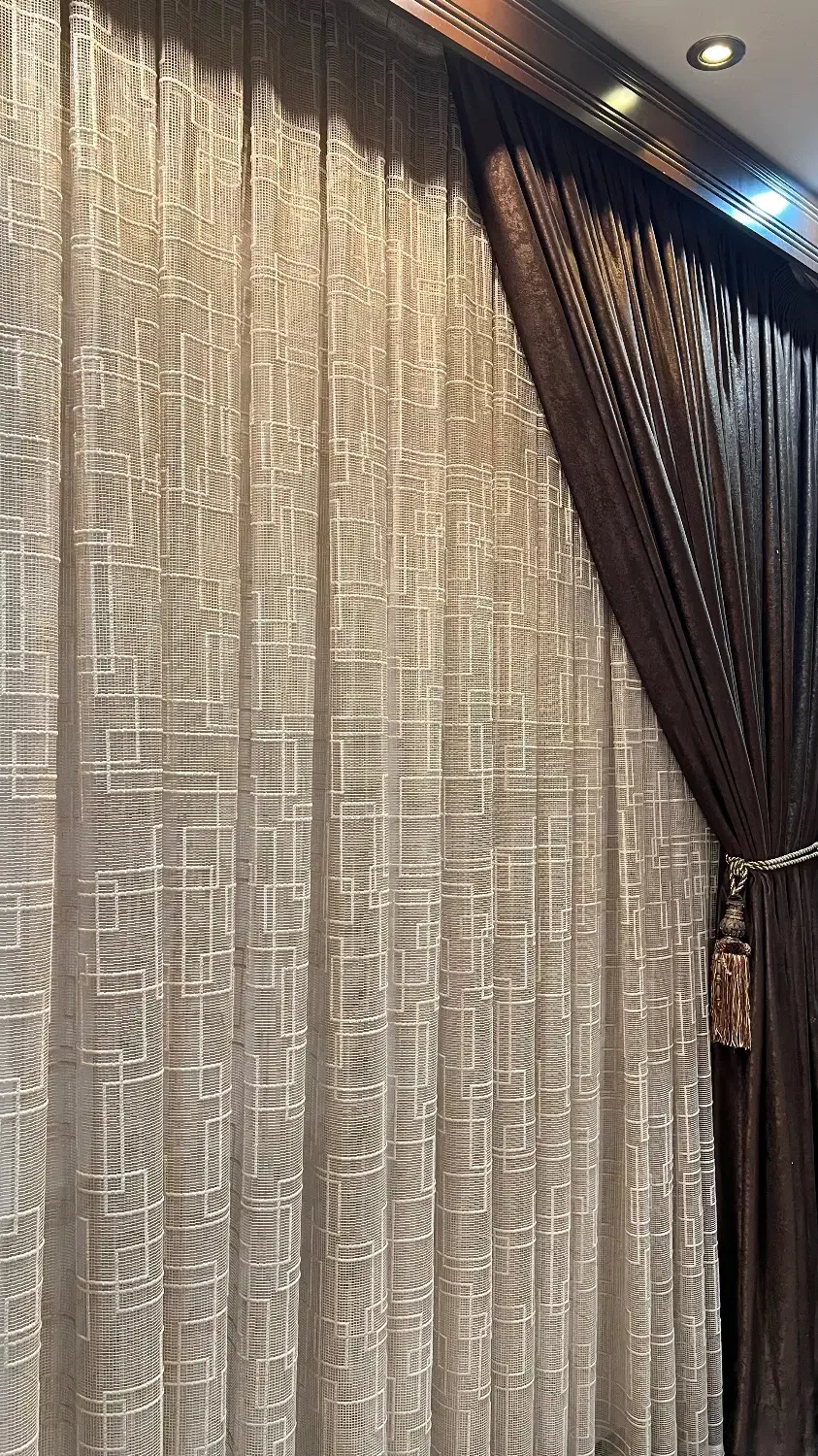 ۲ عدد پرده پذیرایی ۲ ت|پرده، رانر، رومیزی|لاهیجان, شهرک سلمان فارسی|دیوار