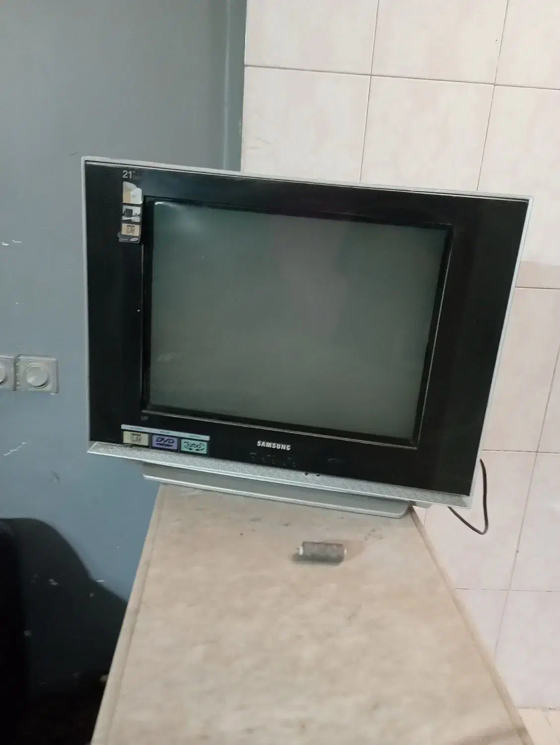 تلویزیون قدیمی|تلویزیون و پروژکتور|کرج, شهرک سهرابیه|دیوار