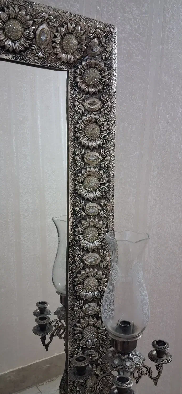 آینه و شمعدان|آینه|بیرجند, |دیوار