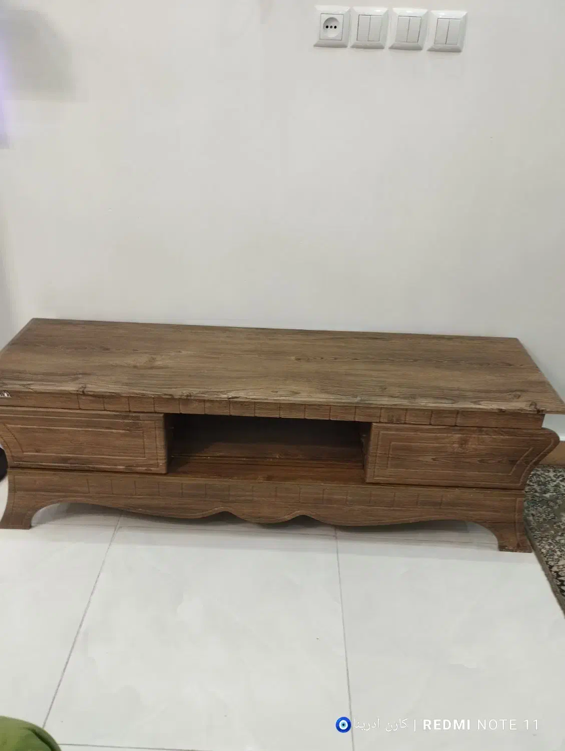 میز تلویزیون|میز تلویزیون|رشت, دروازه لاکان|دیوار