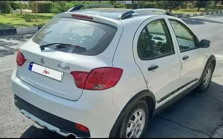 کوییک آر ۴۰۲|خودرو سواری و وانت|فیروزآباد (فارس), |دیوار