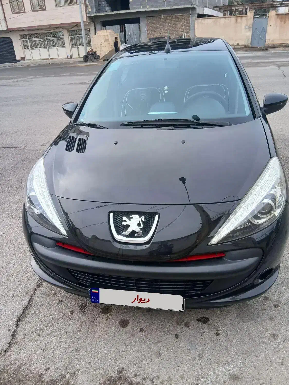 207سقف فلز tu5|خودرو سواری و وانت|ساوه, |دیوار