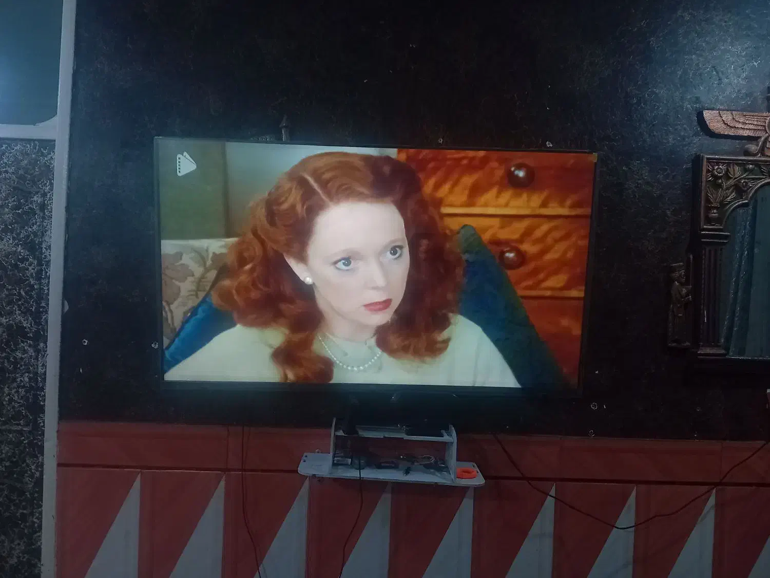 تلویزیون ۶۵اینچ|تلویزیون و پروژکتور|شوشتر, |دیوار