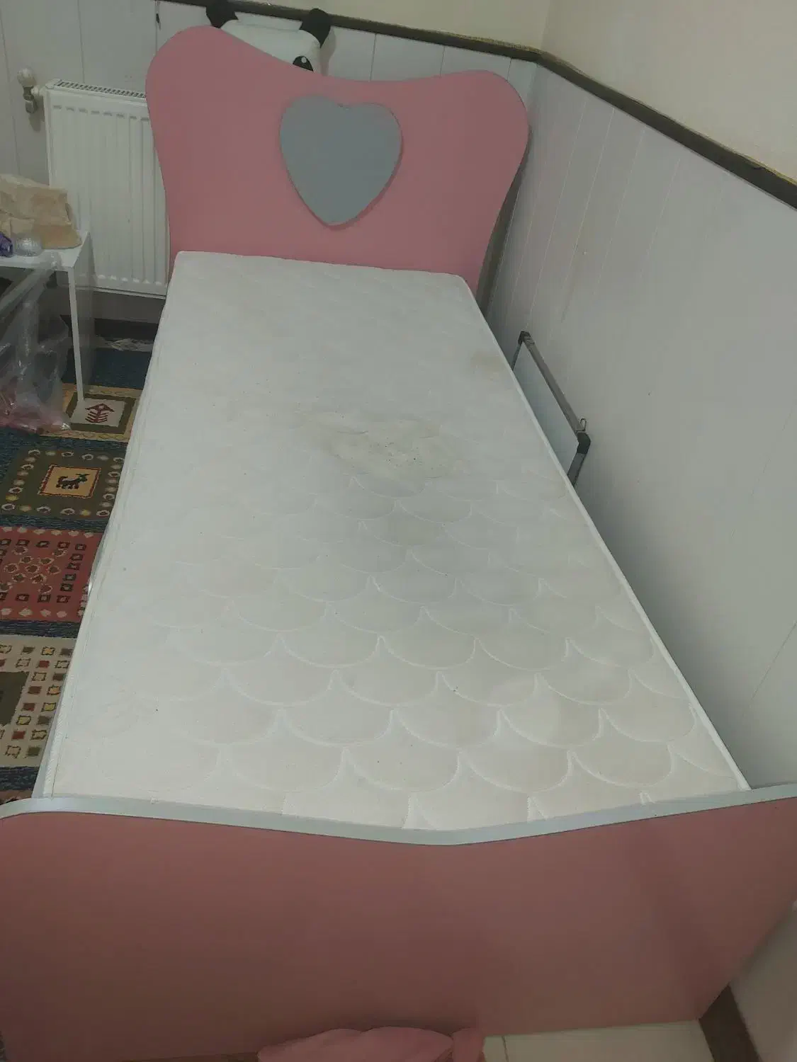 تخت نوجوان|تخت و سرویس خواب|شاهینشهر, فیض|دیوار