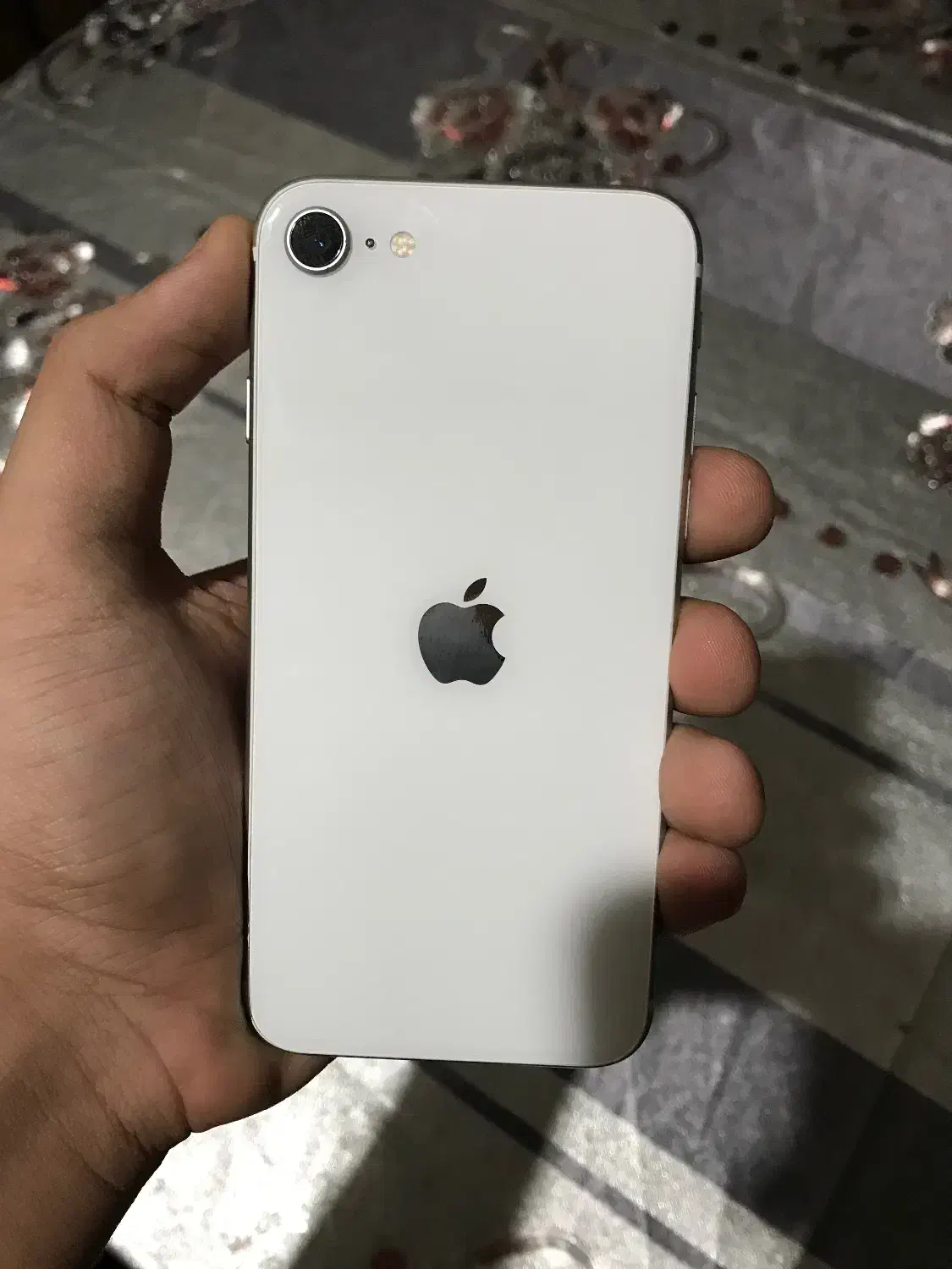 ایفون SE2020|موبایل|تهران, سعادت‌آباد|دیوار