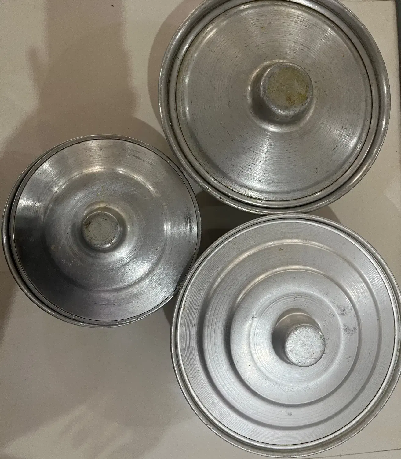 قابلامه روحی|ظروف پخت‌وپز|قم, شاه سید علی|دیوار