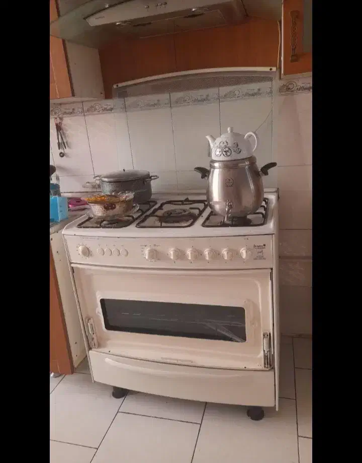 خریداروفروشنده اجاق گاز فردار،|اجاق گاز و لوازم برقی پختوپز|مشهد, کارمندان دوم|دیوار