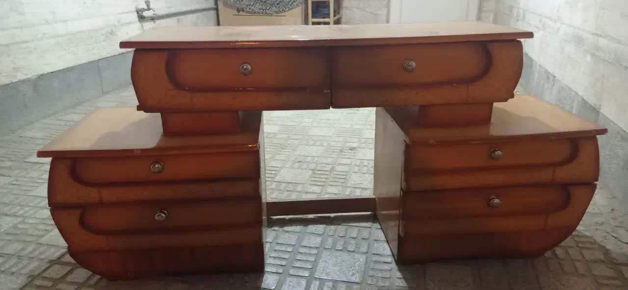 میزتلویزیون|میز تلویزیون|اصفهان, خواجه عمید|دیوار