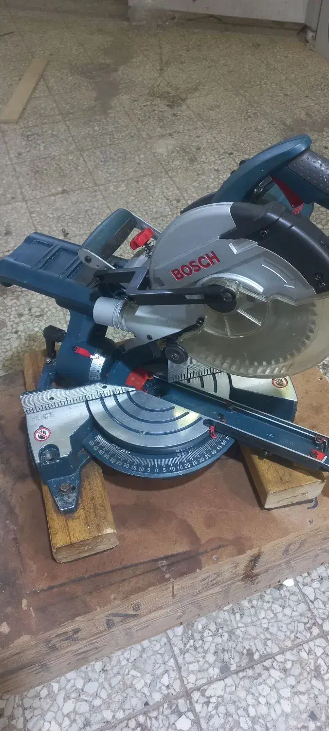 فارسی بر بووش|ماشینآلات صنعتی|اصفهان, شهرک صنعتی امیرکبیر (شاپور جدید)|دیوار