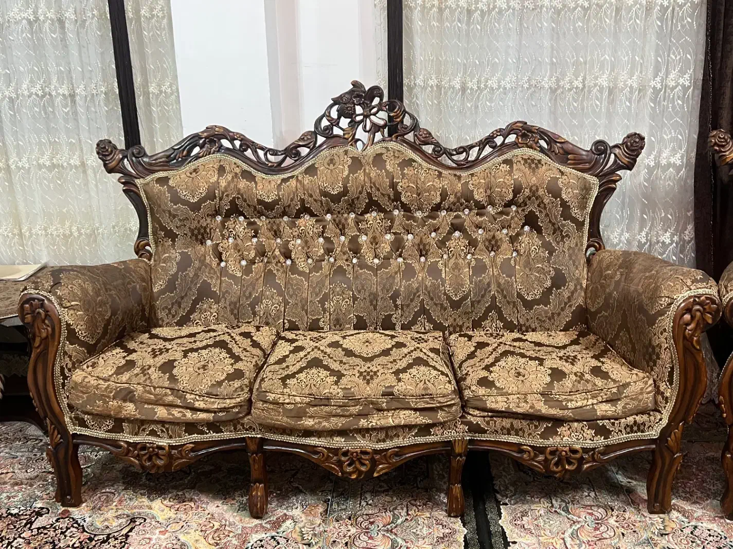 مبل هفت نفره سلطنتی|مبلمان خانگی و میز عسلی|لنگرود, |دیوار