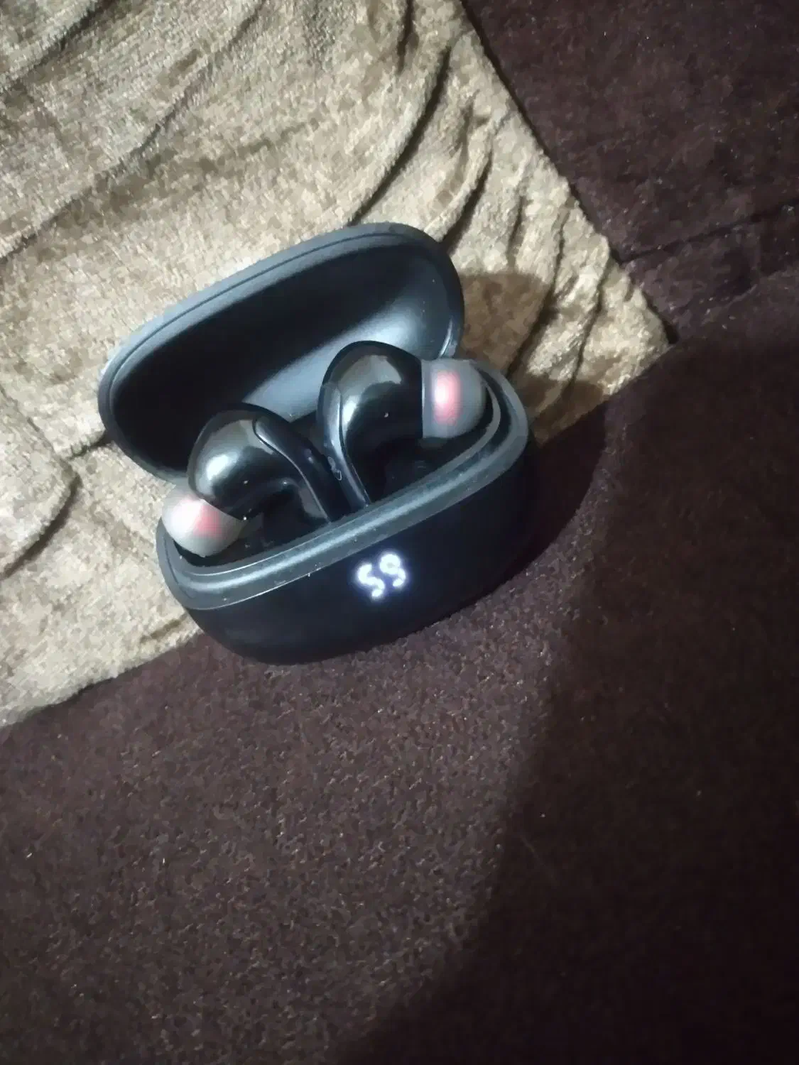 ایرپاد مشکی|لوازم جانبی موبایل و تبلت|مشهد, امیر المومنین|دیوار