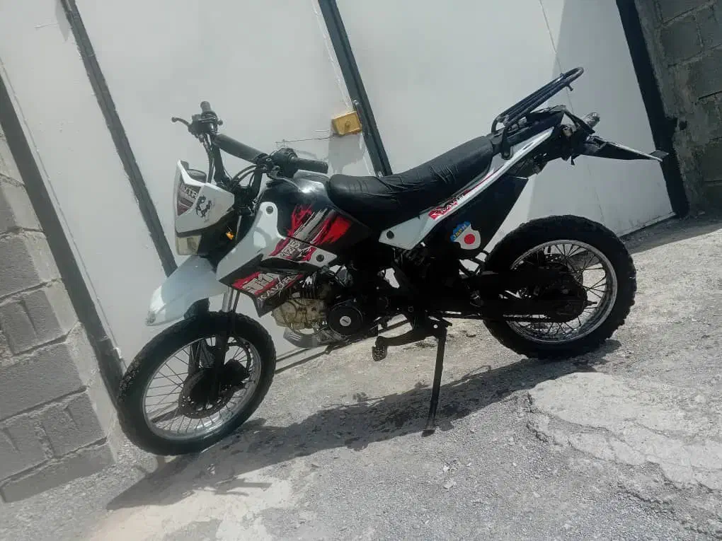 موتور 200مدل 99 فروش فوریی پول نیاز|موتورسیکلت|میناب, |دیوار