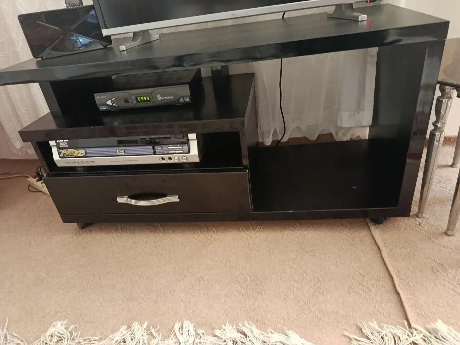 میز ال سی دی|میز تلویزیون|رشت, دباغیان|دیوار