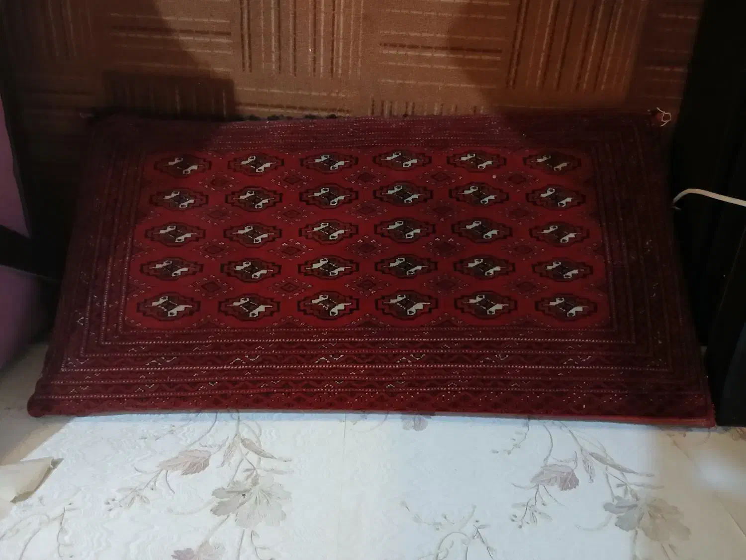 پشتی|پشتی|قم, سالاریه|دیوار