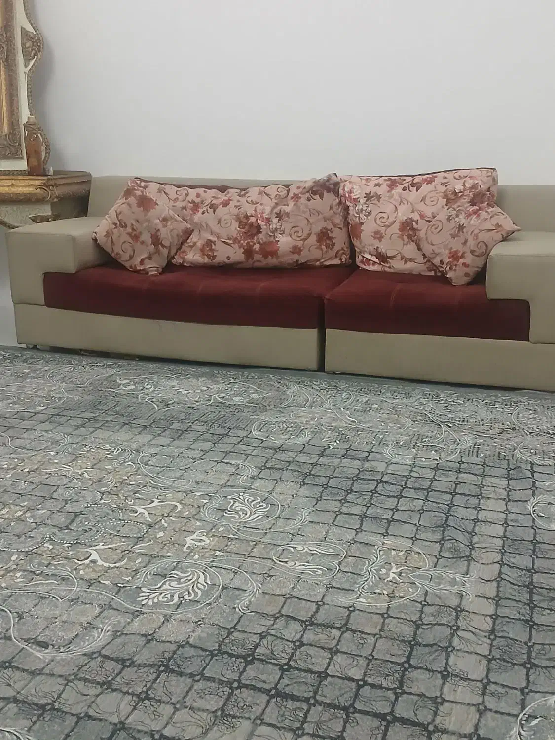 مبل مبلمان هفت نفره|مبلمان خانگی و میز عسلی|مشهد, هفت تیر (نه دره)|دیوار