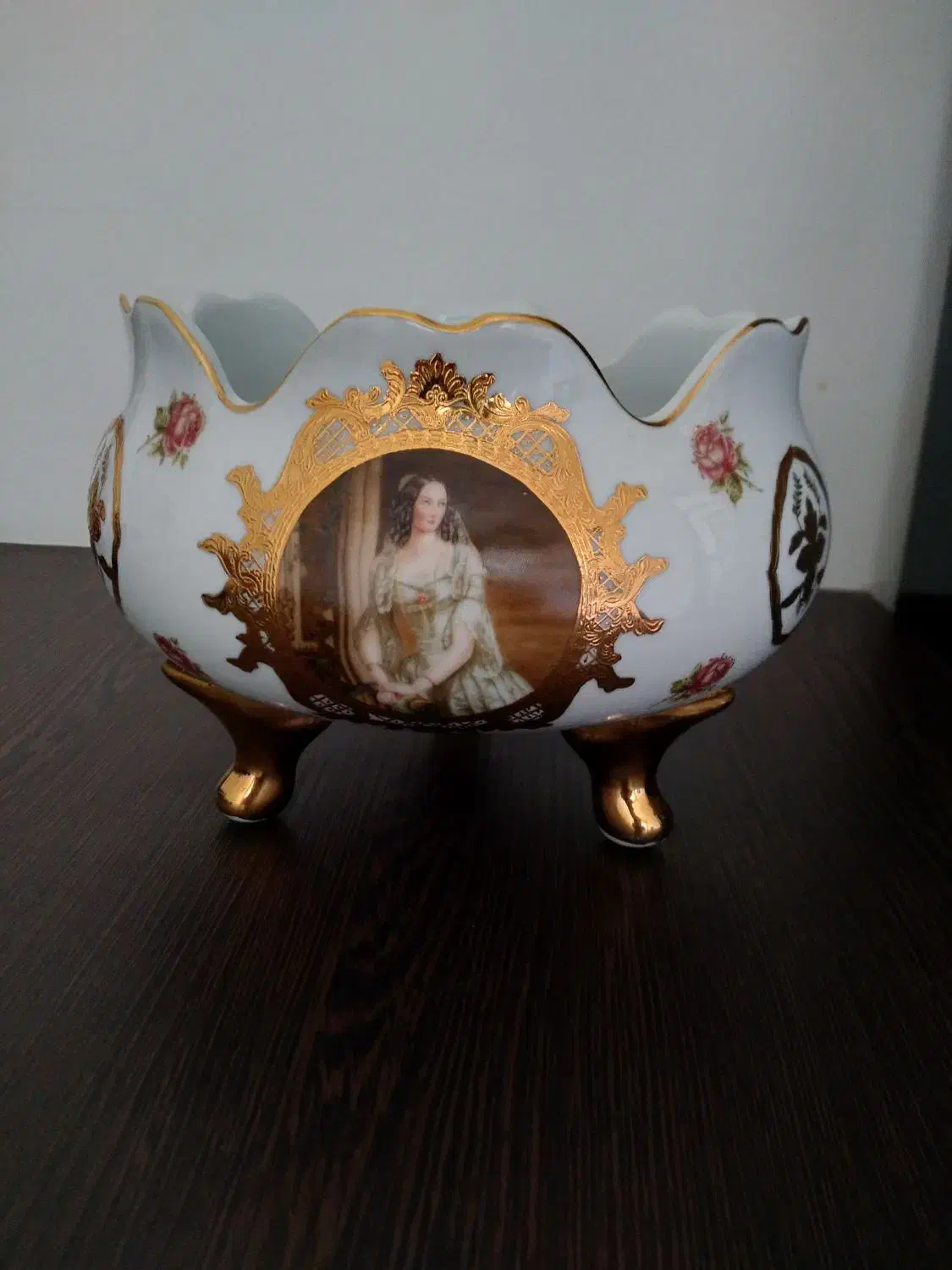 آجیل خوری یا شکلات خوری قدیمی|صنایع دستی و سایر لوازم تزئینی|مشگین شهر, |دیوار