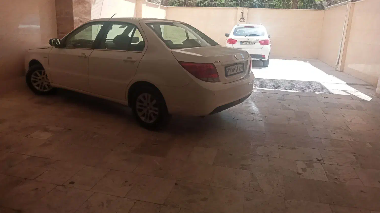 دنا مدل ۹۷ معاوضه با نیسان وانت|خودرو سواری و وانت|محمدشهر, همایون ویلا|دیوار