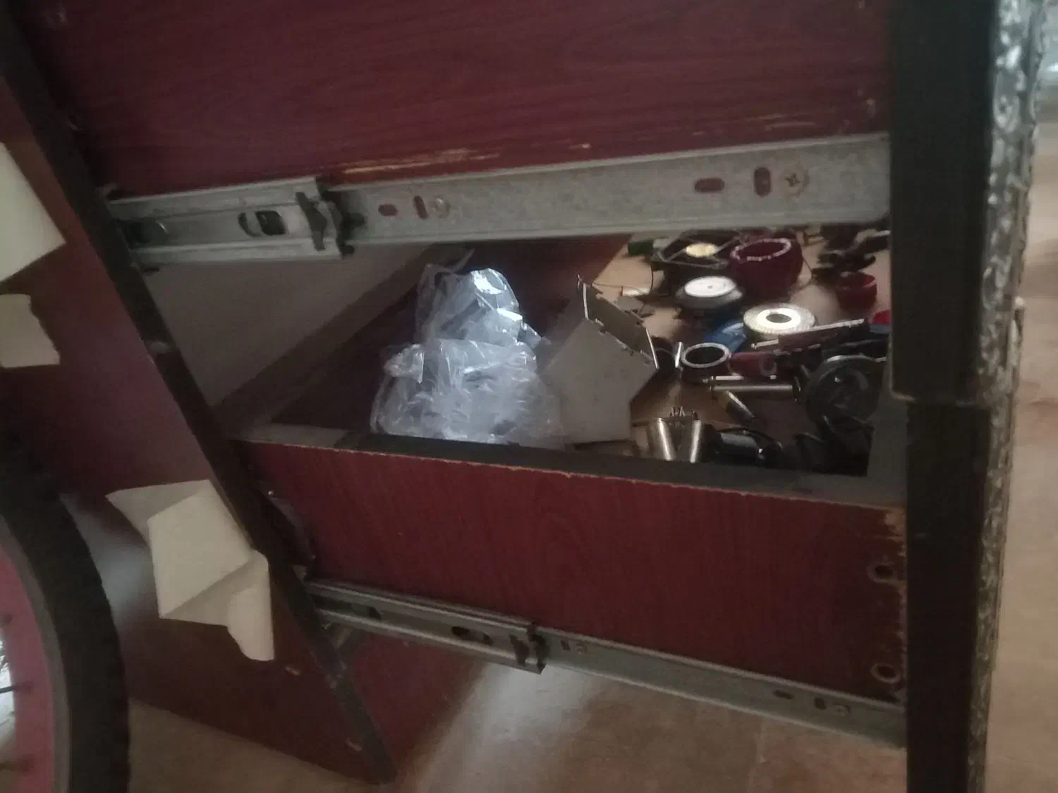 کمد سالم|جاکفشی، کمد، دراور|شباب, |دیوار