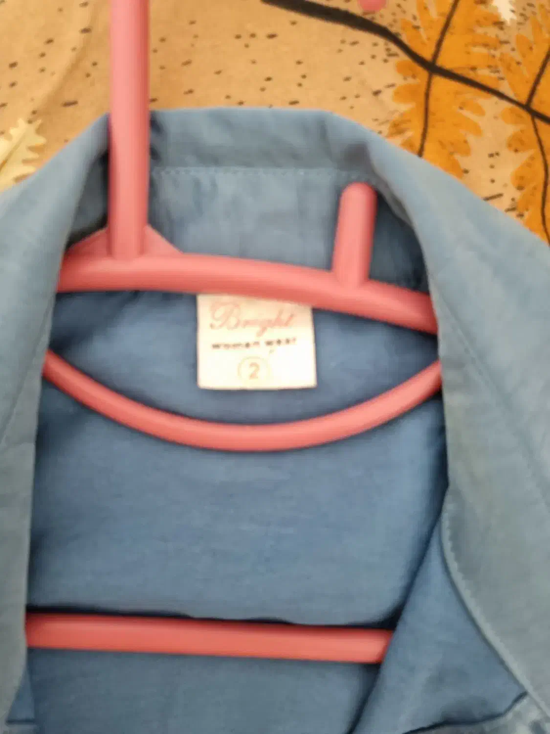 مانتو و شلوار|لباس|رشت, منظریه|دیوار