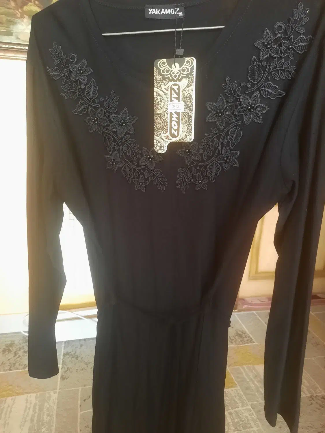 لباس زنانه در حد نو|لباس|شاهین‌شهر, عطار|دیوار