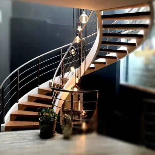 ساخت پله گرد کار ماست|خدمات پیشه و مهارت|آبادان, |دیوار