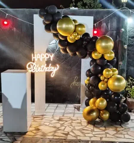 باغ مجالس نی‌ریز|خدمات پذیرایی، مراسم|نی‌ریز, |دیوار