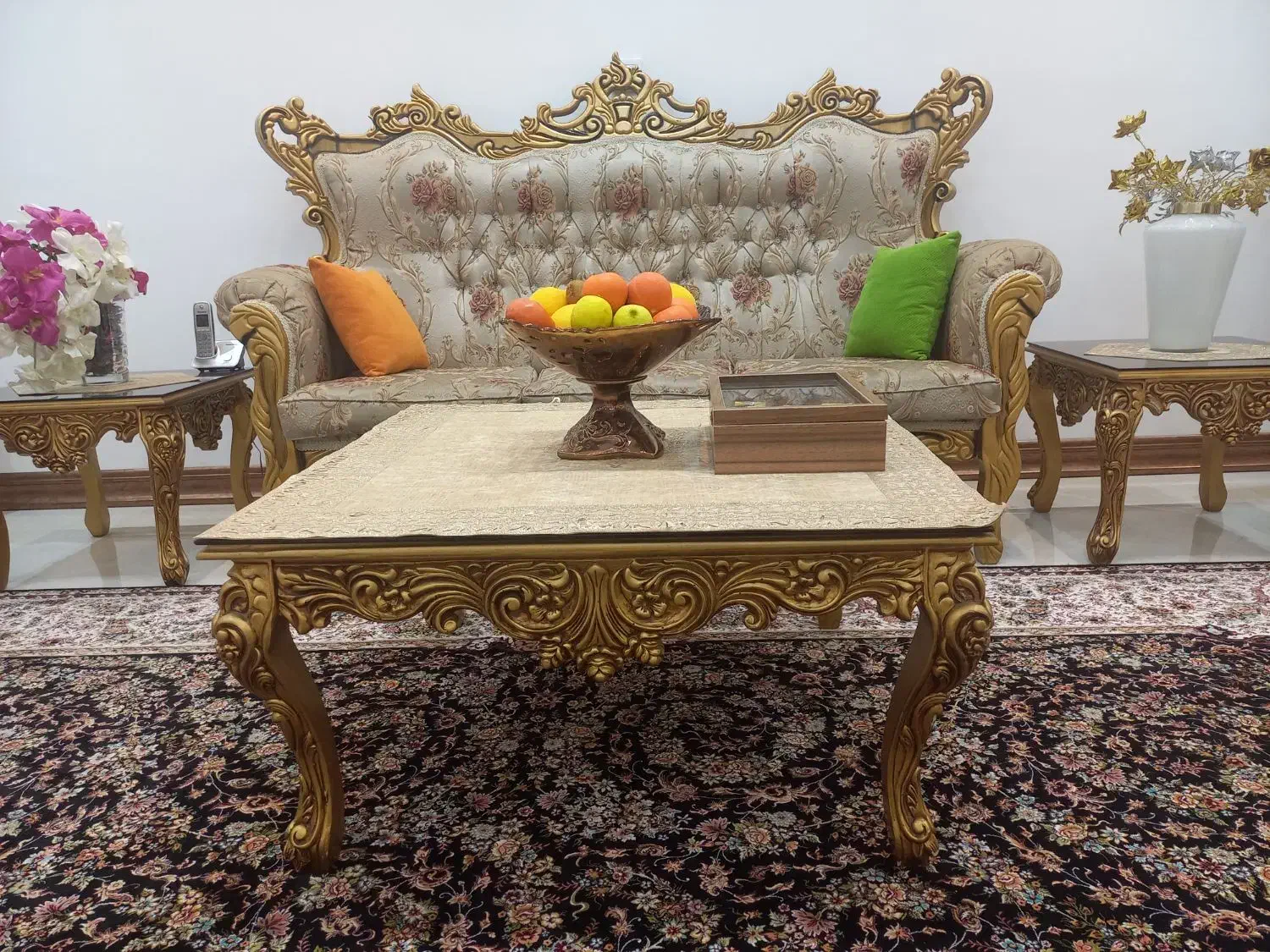 مبلمان سلطنتی|مبلمان خانگی و میز عسلی|قائم‌شهر, |دیوار