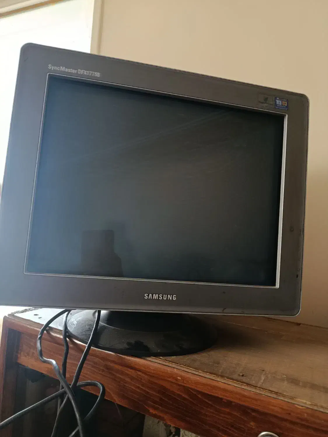 مانیتور|قطعات و لوازم جانبی رایانه|شیراز, شهرک فرهنگیان|دیوار