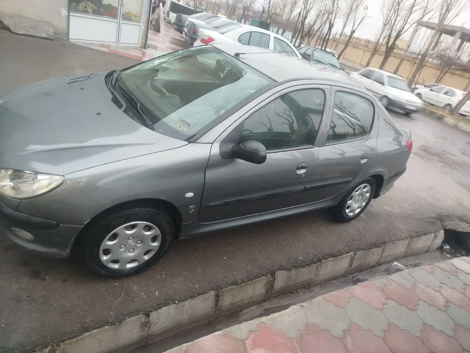 پژو ۲۰۶ اس دی( عطیقه)در حد|خودرو سواری و وانت|مشگین شهر, |دیوار