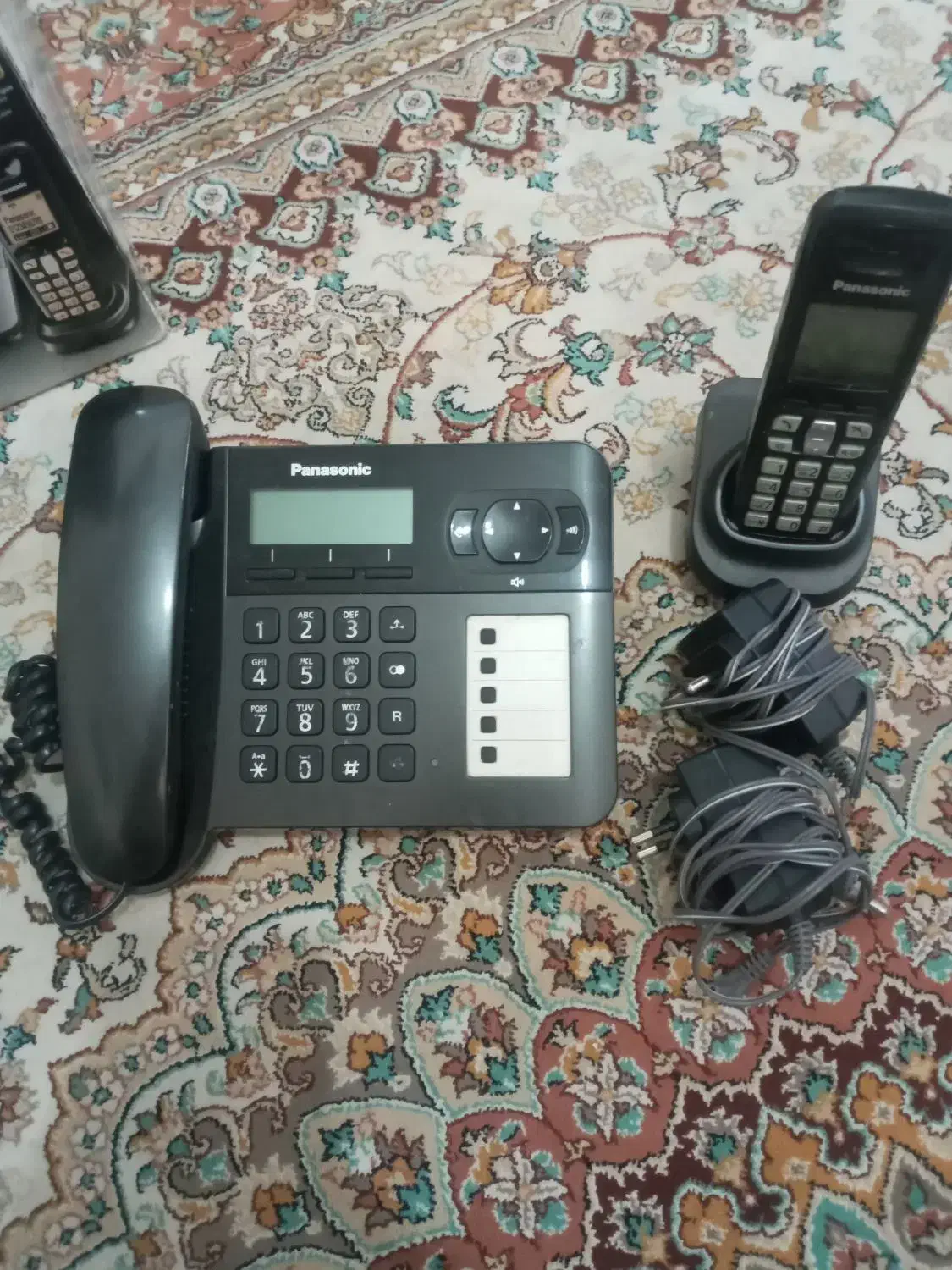 تلفن پاناسونیک|تلفن رومیزی|رباط‌کریم, رباط‌کریم|دیوار