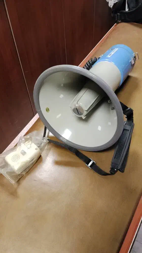 بلندگوی دستی ماشینی|سیستم صوتی خانگی|تهران, لاله زار|دیوار