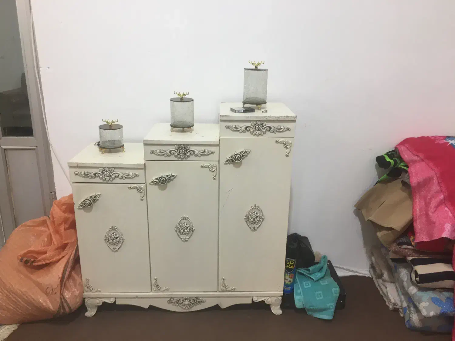 تعدادی لوازام خانگی بفروش میرسد سالم ونو|میز تلویزیون|پارسآباد, |دیوار