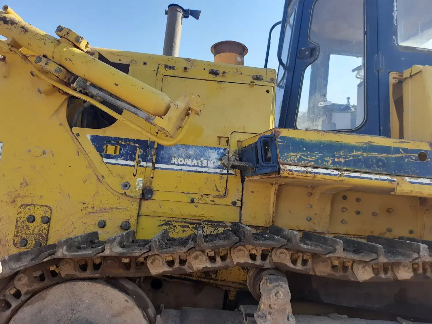 راننده کامیون پایه یک|استخدام حمل و نقل|قشم, |دیوار