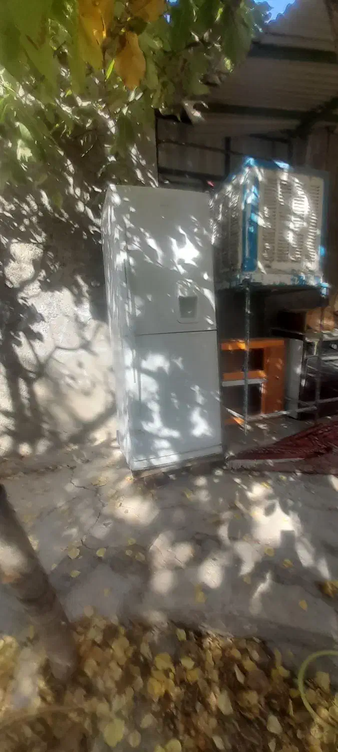 یکفدد یخچال زیر تلویزیون به فروشمیرسد|یخچال و فریزر|رزن, |دیوار