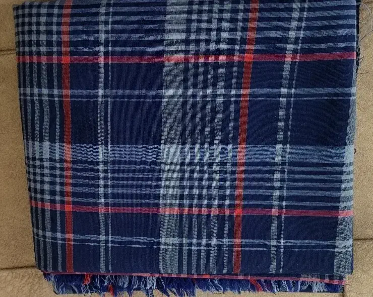 ۲متر پارچه چهارخونه مردانه و حوله|لوازم حمام|کاشان, باغ ماجد|دیوار