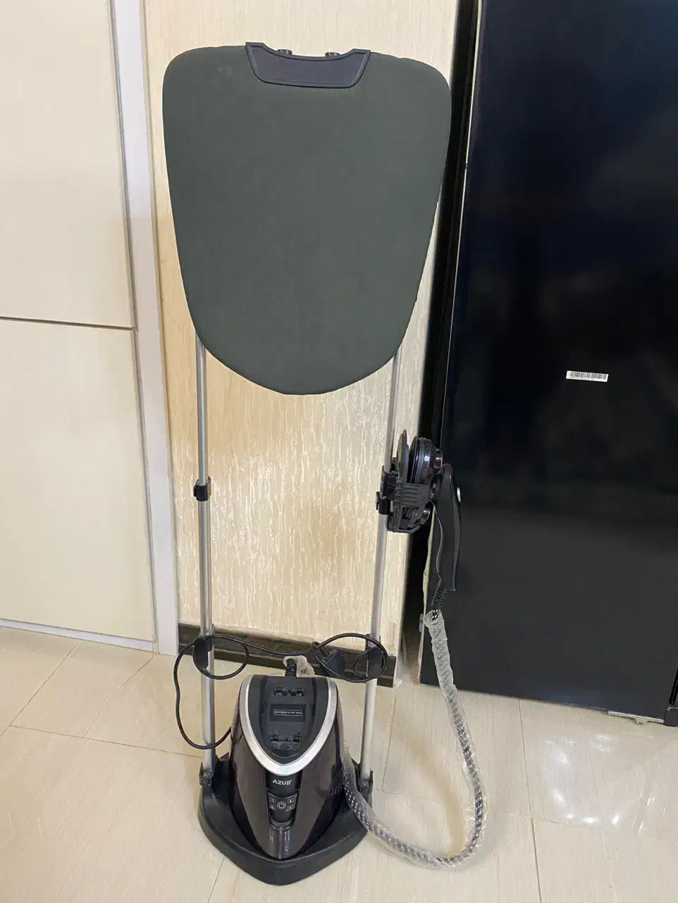 اتو بخار ایستاده ازور|اتو و لوازم اتو|قشم, |دیوار