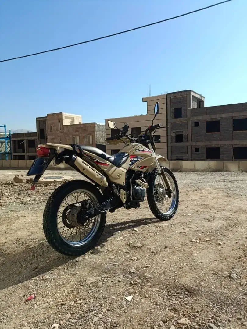 راتو|موتورسیکلت|دیواندره, |دیوار