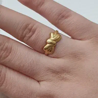 انگشتر سبک و گوشواره طلا|جواهرات|بروجرد, |دیوار