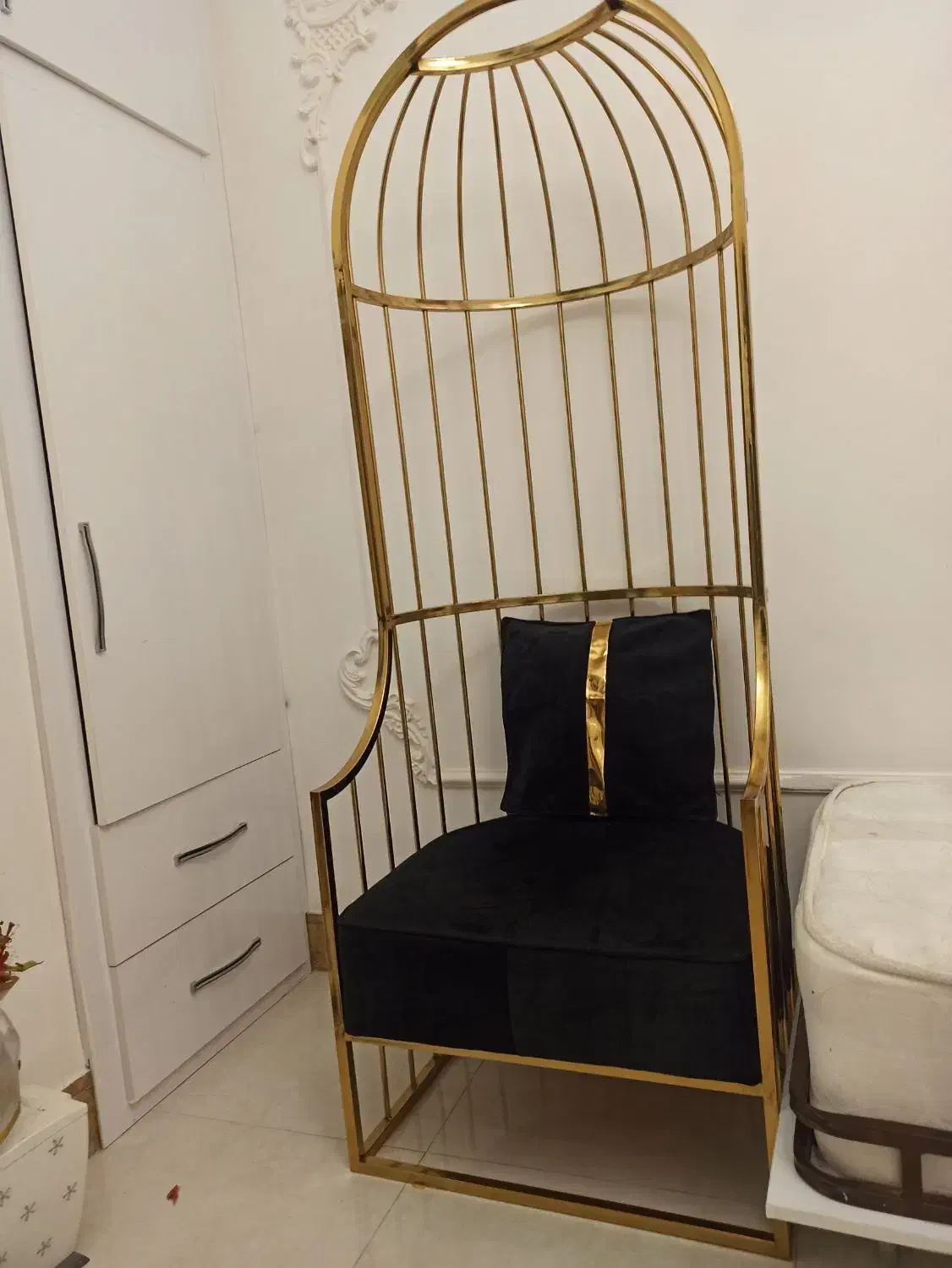 صندلی شاه نشین|صندلی و نیمکت|مشهد, هفده شهریور|دیوار