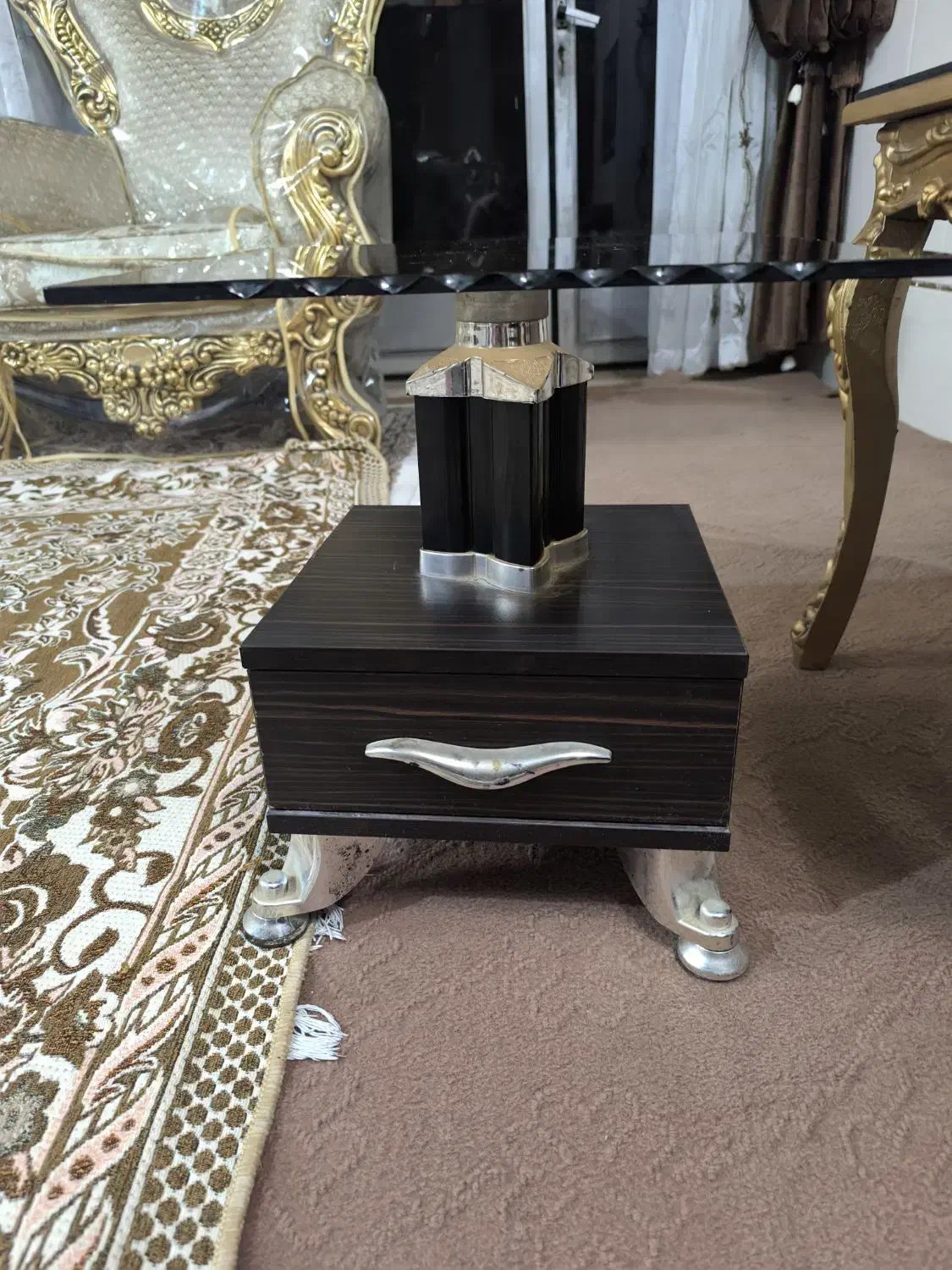 میز جلو مبلی|مبلمان خانگی و میز عسلی|برخوار, |دیوار