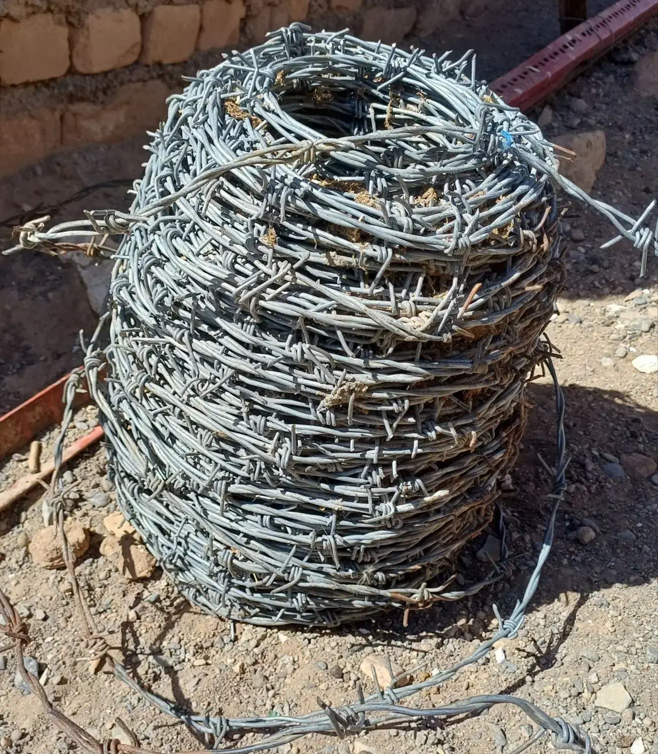 فروش فوری سیم خادار گالوانیزه|مصالح و تجهیزات ساختمان|تایباد, |دیوار