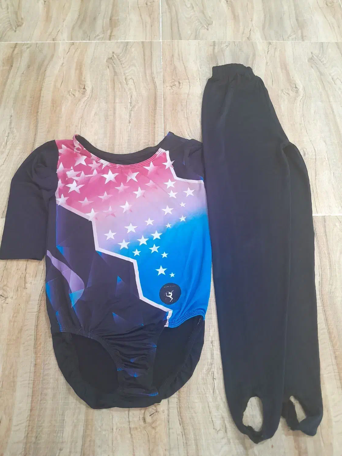 لباس ژیمناستیک نو|لباس|ابهر, |دیوار