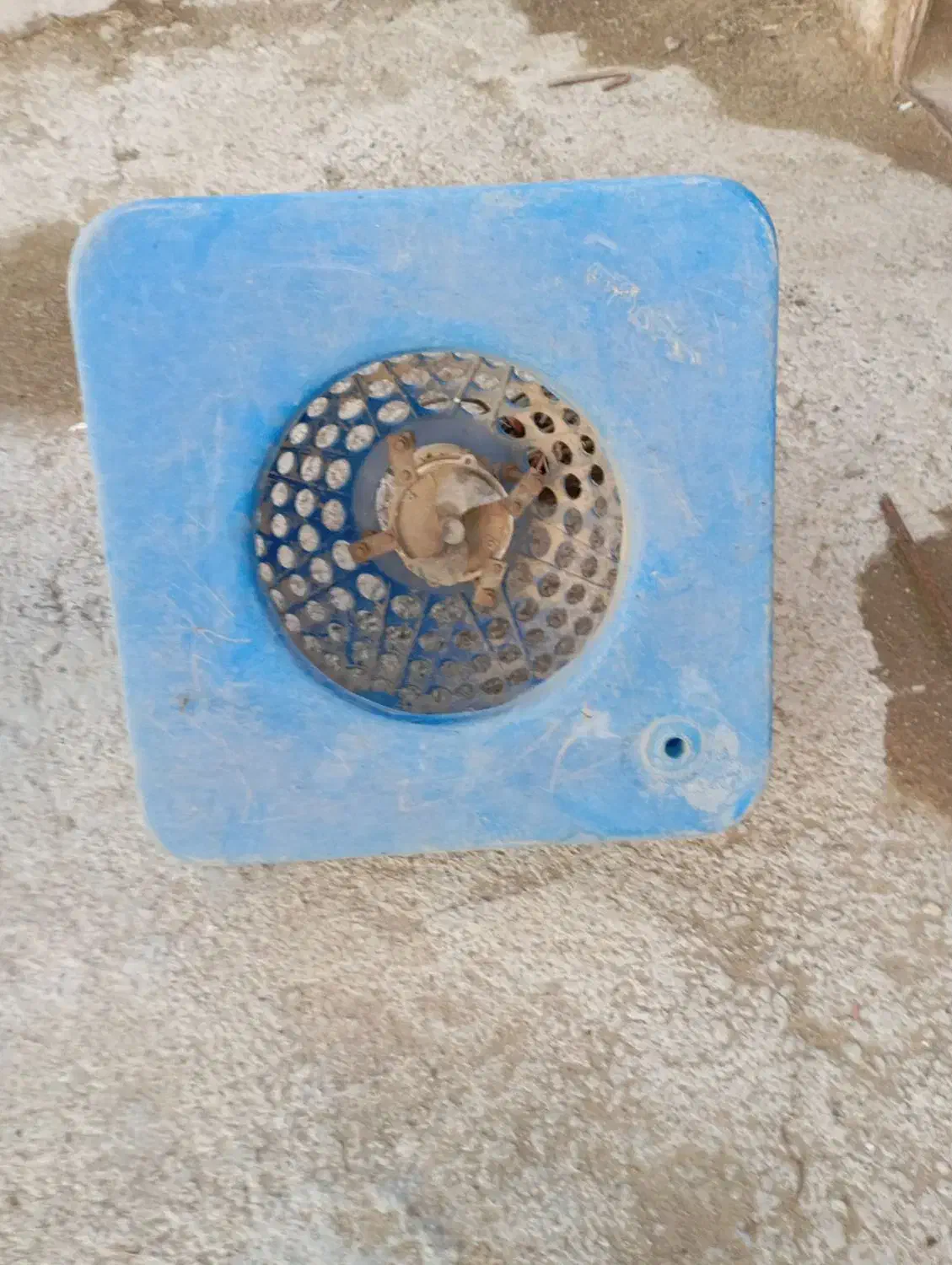 اسپلایش واسه ماهی داخل استخر|ماهی|مهاباد (آذربایجان غربی), |دیوار